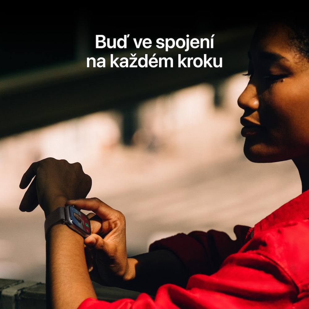 Apple Watch Series 11 GPS + Cellular 42mm zlatě titanové pouzdro se zlatě ocelovým milánským tahem - iSTYLE CZ