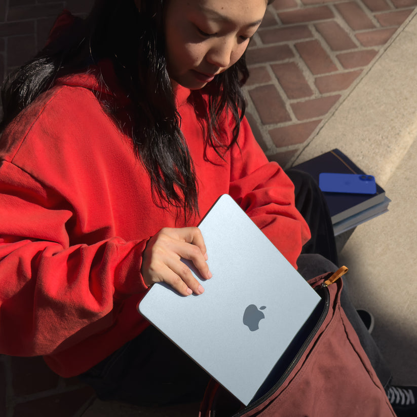MacBook Air 13,6", Apple M4 10jádrové CPU, 8jádrové GPU, 16GB, 256GB SSD, CZ - blankytně modrý - iSTYLE CZ
