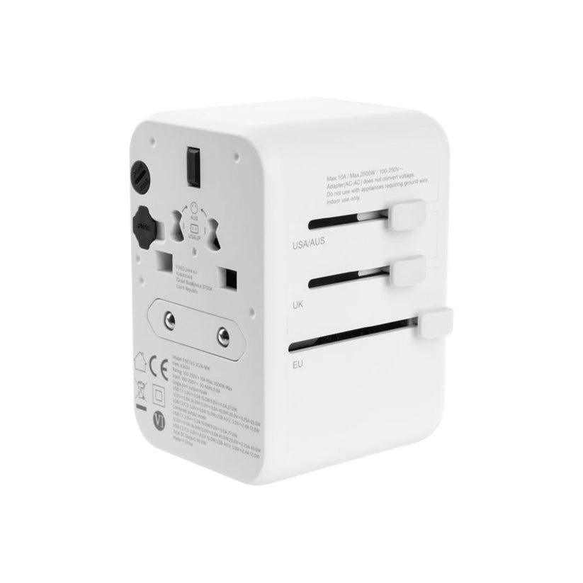 65W cestovní adaptér FIXED Voyager GaN (EU, UK, USA, AUS) - bílý - iSTYLE CZ